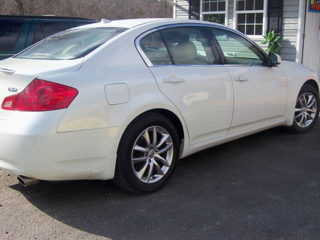 Infiniti G35 Base Sedan