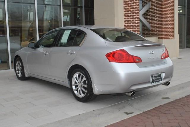 Infiniti G35 2007 photo 1