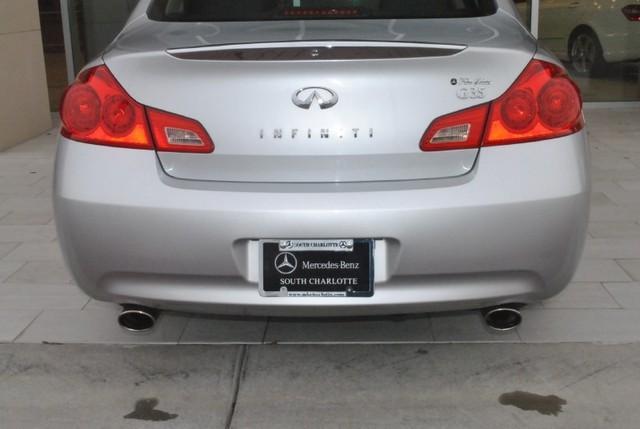 Infiniti G35 2007 photo 2