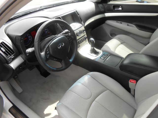 Infiniti G35 2007 photo 16