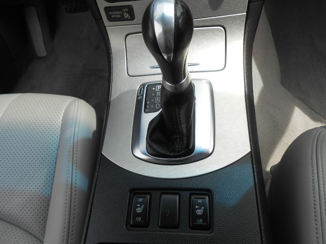 Infiniti G35 2007 photo 4