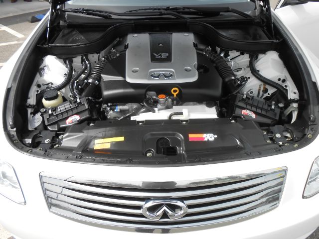 Infiniti G35 2007 photo 8