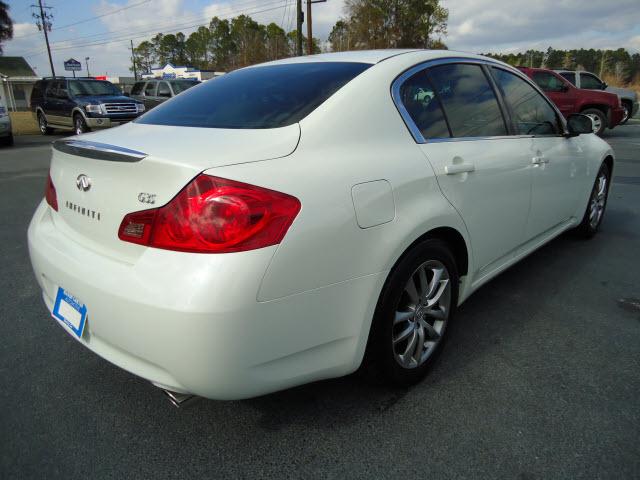 Infiniti G35 2007 photo 1