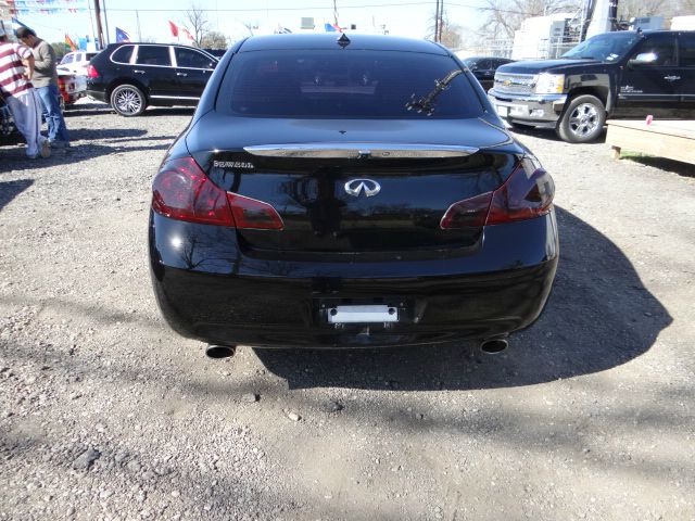 Infiniti G35 2008 photo 3