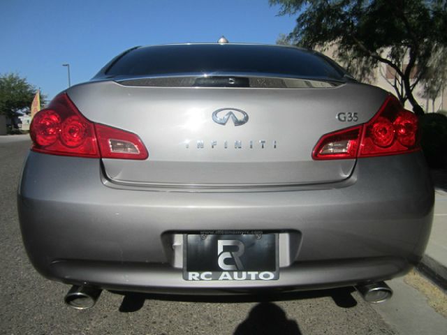 Infiniti G35 2008 photo 15