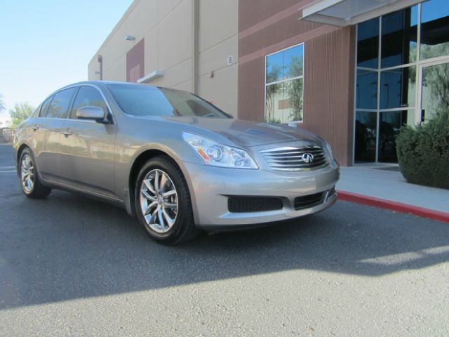 Infiniti G35 2008 photo 20