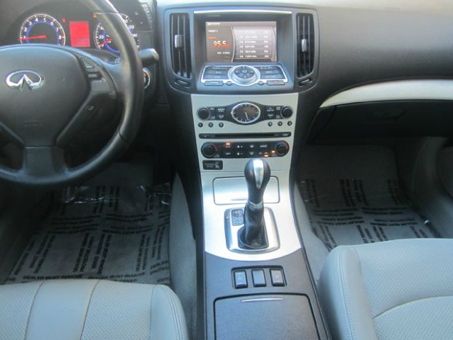 Infiniti G35 2008 photo 4