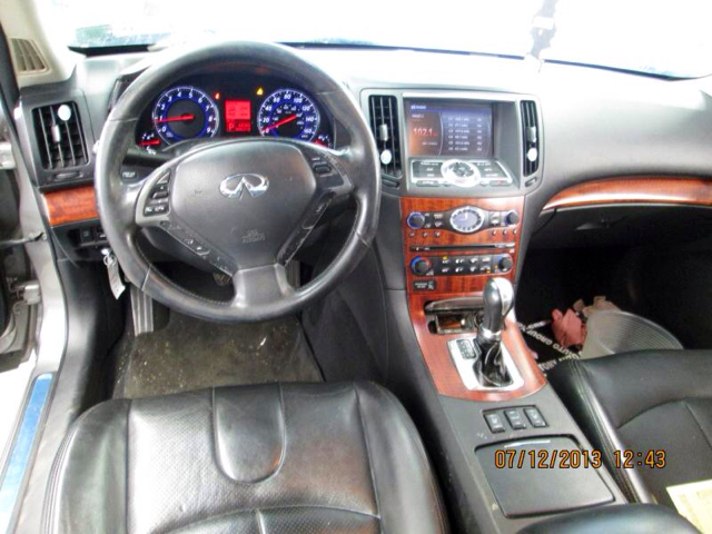 Infiniti G35 2008 photo 2