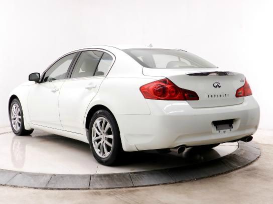 Infiniti G35 2008 photo 1