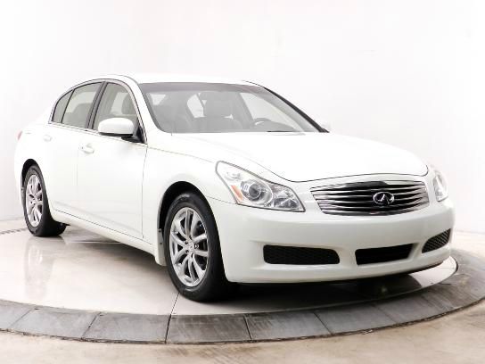 Infiniti G35 2008 photo 4