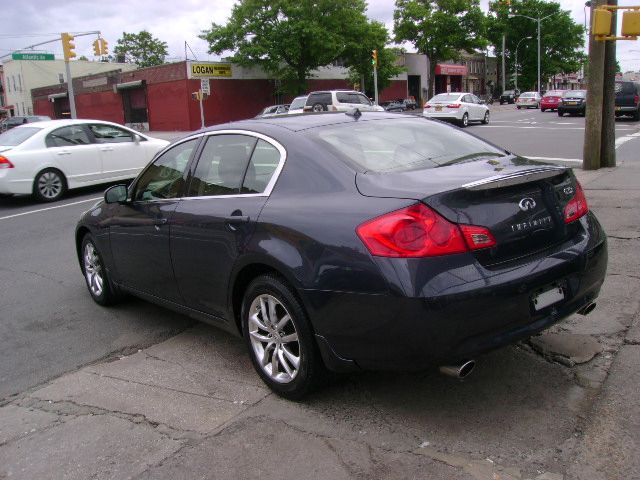 Infiniti G35 2008 photo 1