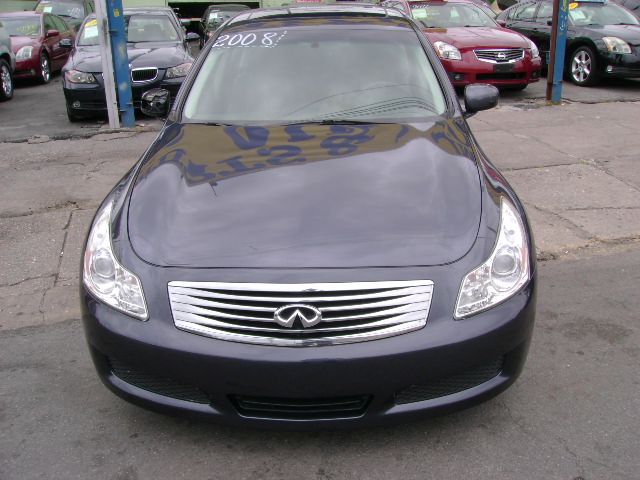 Infiniti G35 2008 photo 8