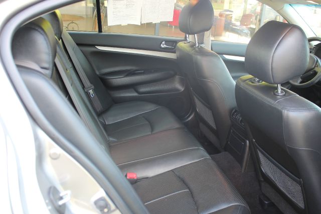 Infiniti G35 2008 photo 3