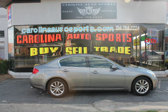 Infiniti G35 2008 photo 4