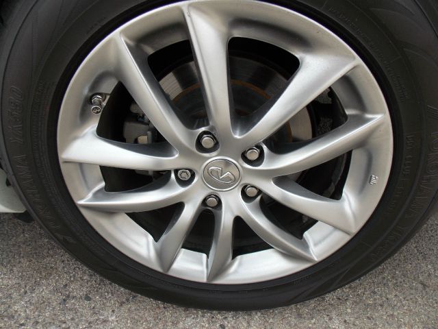 Infiniti G35 2008 photo 10