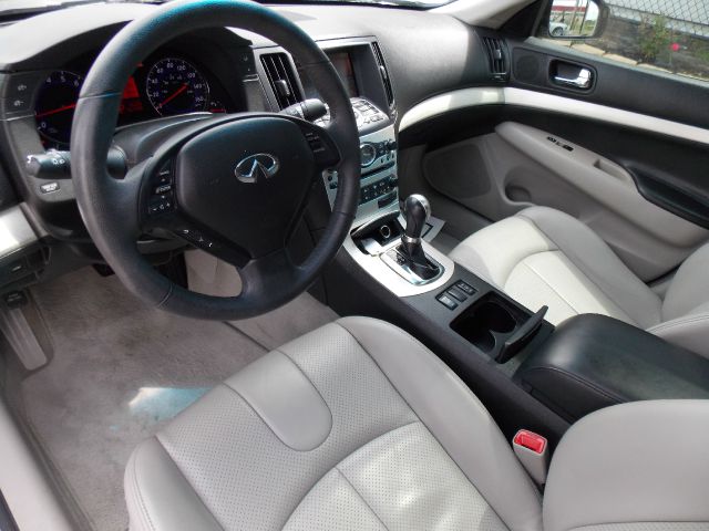 Infiniti G35 2008 photo 36