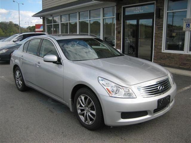 Infiniti G35 2008 photo 1