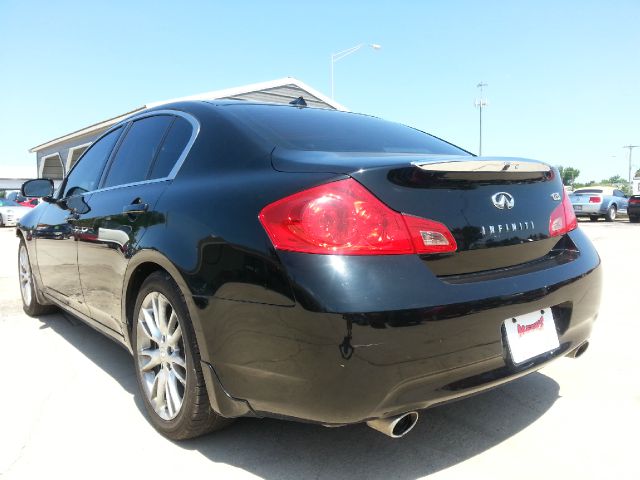 Infiniti G35 2008 photo 1