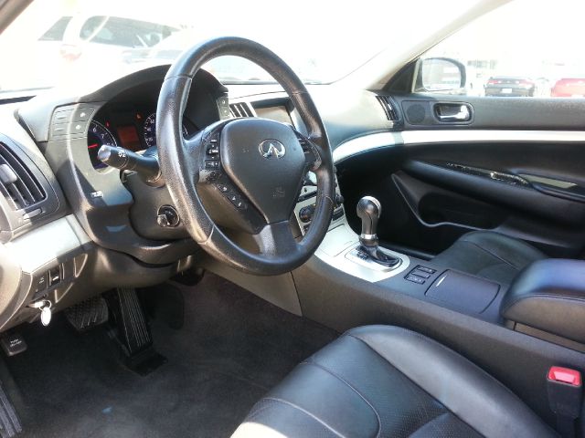 Infiniti G35 2008 photo 3