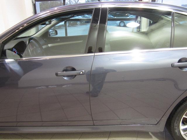 Infiniti G35 2008 photo 4