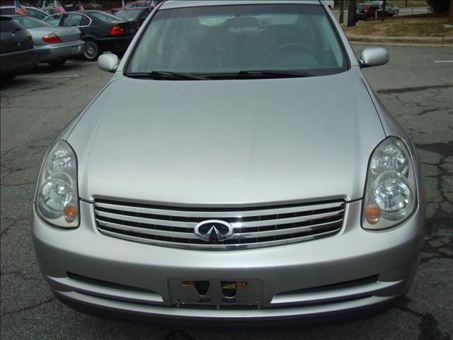 Infiniti G35X 2004 photo 4