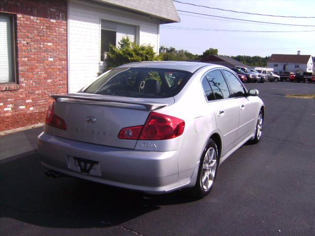 Infiniti G35X SW2 Sedan