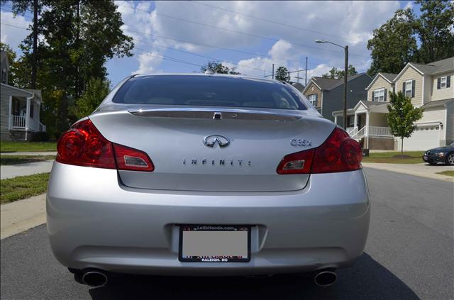 Infiniti G35X 2007 photo 1