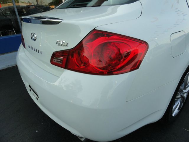 Infiniti G35X 2007 photo 14