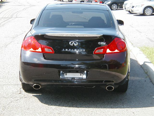 Infiniti G35X 2007 photo 2