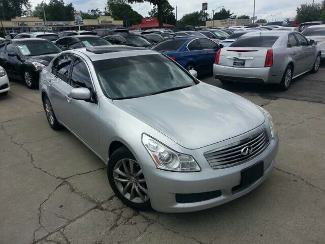 Infiniti G35X 2007 photo 4