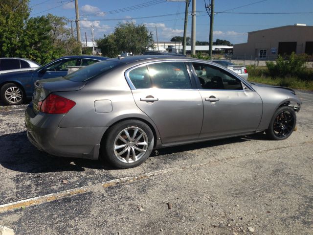 Infiniti G35X 2007 photo 4