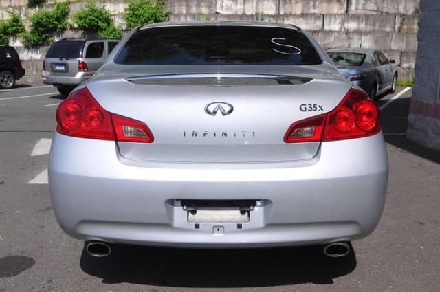 Infiniti G35X 2007 photo 3