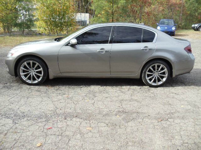 Infiniti G35X 2008 photo 3