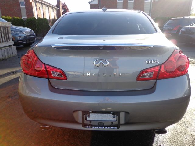 Infiniti G35X 2008 photo 5