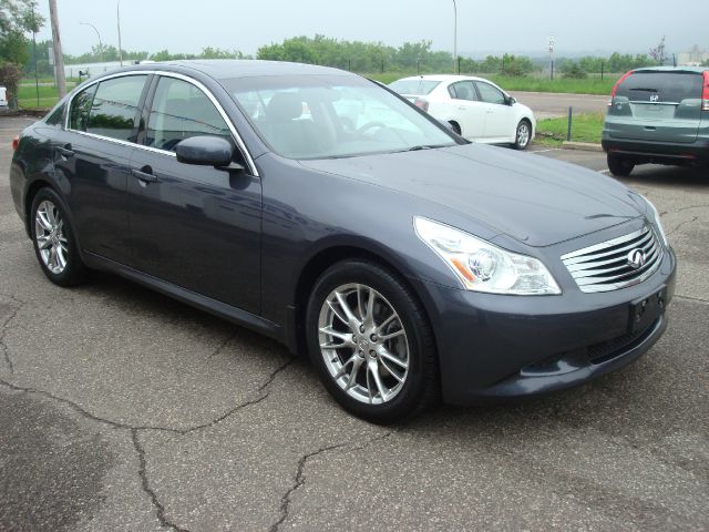 Infiniti G35X 2008 photo 4