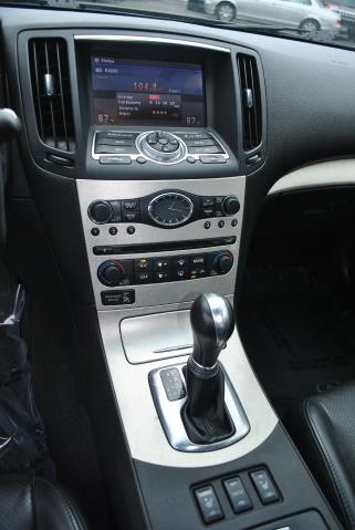 Infiniti G35X 2008 photo 13