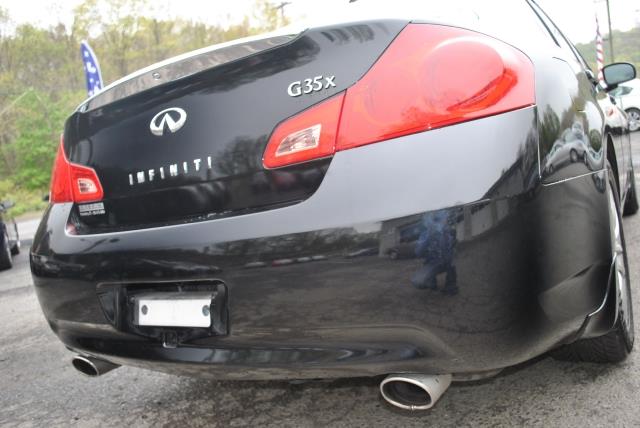 Infiniti G35X 2008 photo 22