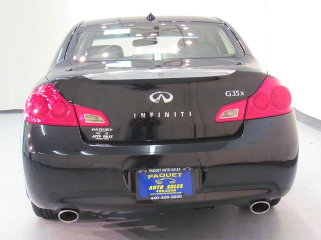 Infiniti G35X 2008 photo 3