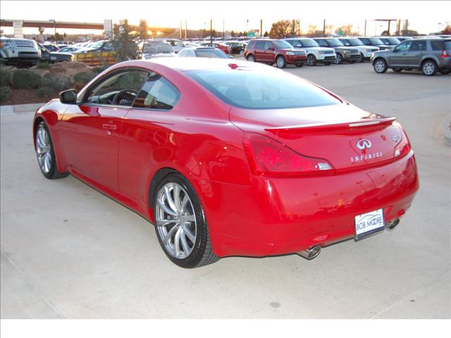 Infiniti G37 2008 photo 3