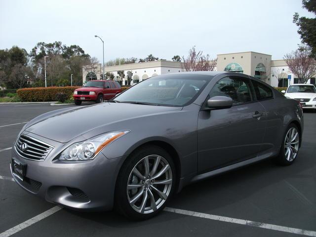 Infiniti G37 XE 2WD V6 Autom Coupe