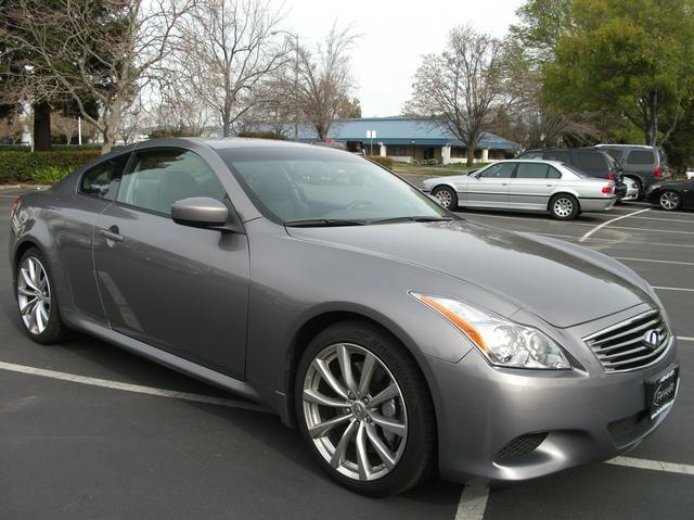 Infiniti G37 2008 photo 1