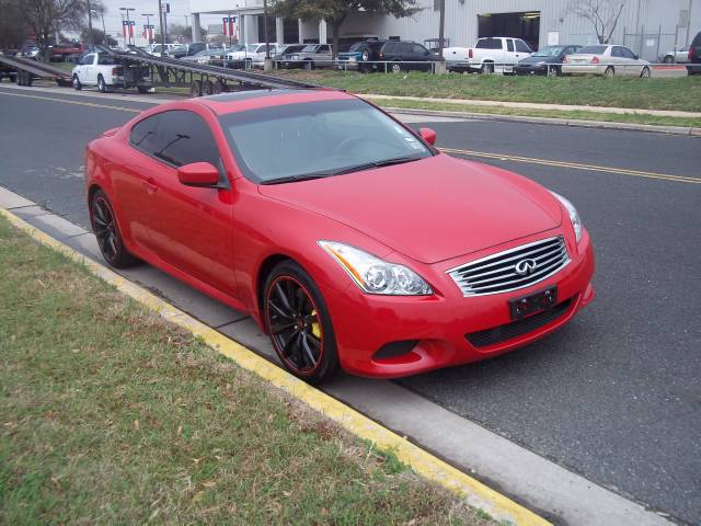 Infiniti G37 2008 photo 2