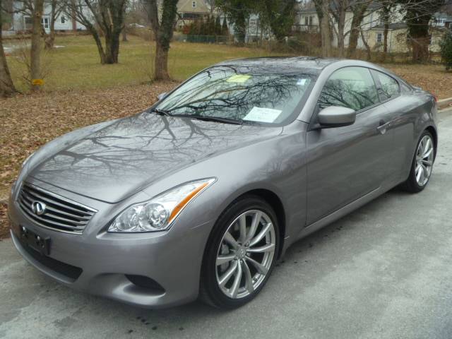 Infiniti G37 FWD 4dr Sport Coupe