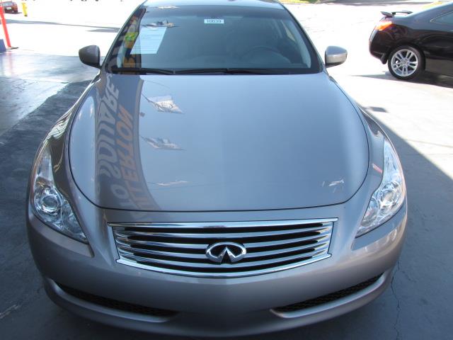 Infiniti G37 2008 photo 4