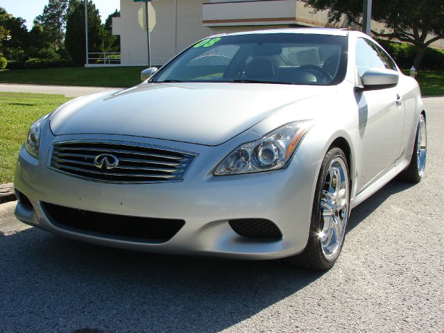 Infiniti G37 2008 photo 3