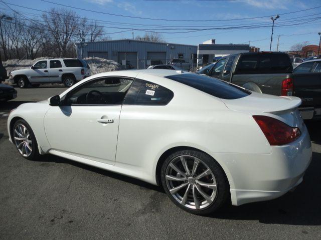 Infiniti G37 2008 photo 5