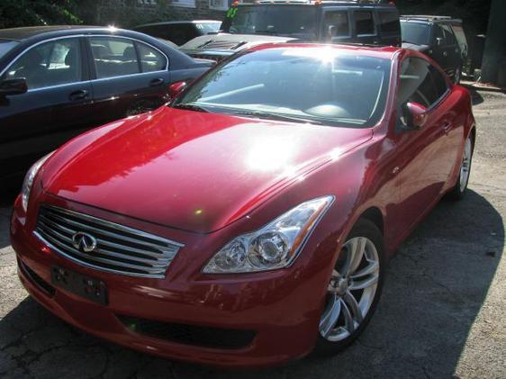 Infiniti G37 2008 photo 2