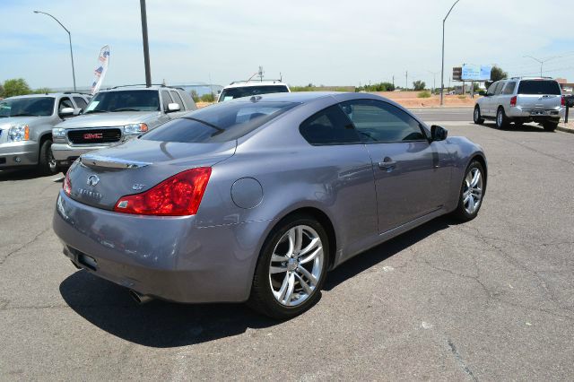 Infiniti G37 Base Coupe