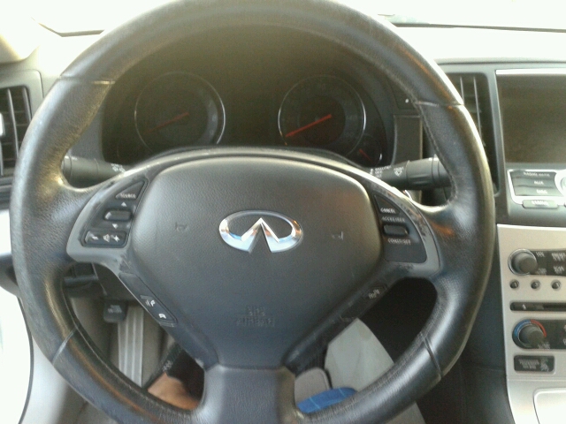 Infiniti G37 2008 photo 3