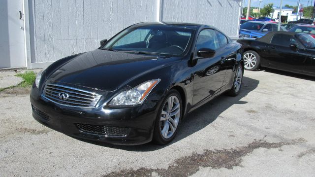 Infiniti G37 2008 photo 3